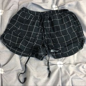Brandy melville black square shorts